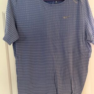 Nike Men's Blue Shirt - dri fit